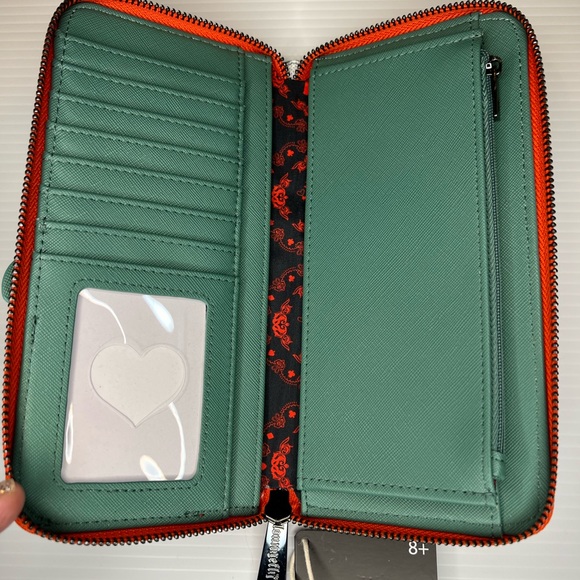 Loungefly Queen of Hearts Mini Backpack and Wallet Bundle - Picture 13 of 13